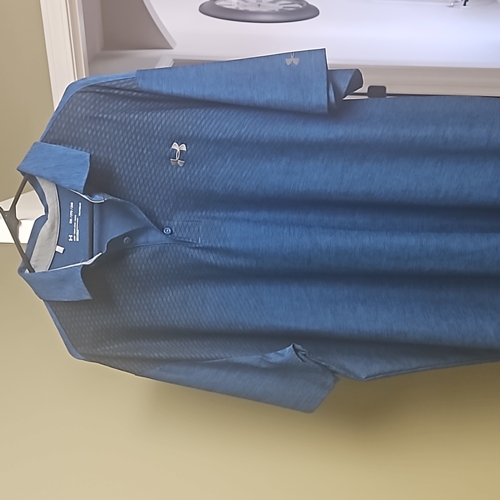 Mens Under Armour collared short sleeve shirt